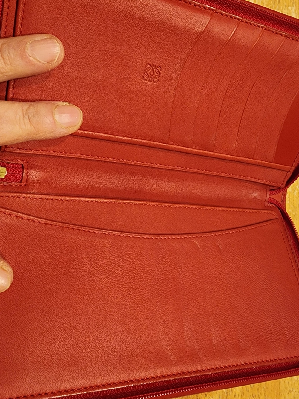 vintage Loewe red leather long wallet - Picture 10 of 16